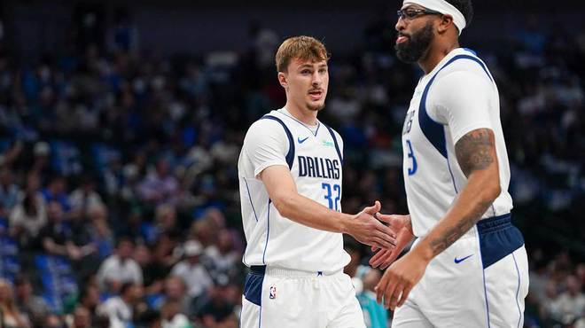 求戴维斯在即将到来的湖人比赛中上场AG旗舰厅好戏来了独行侠主帅基德要(图2)